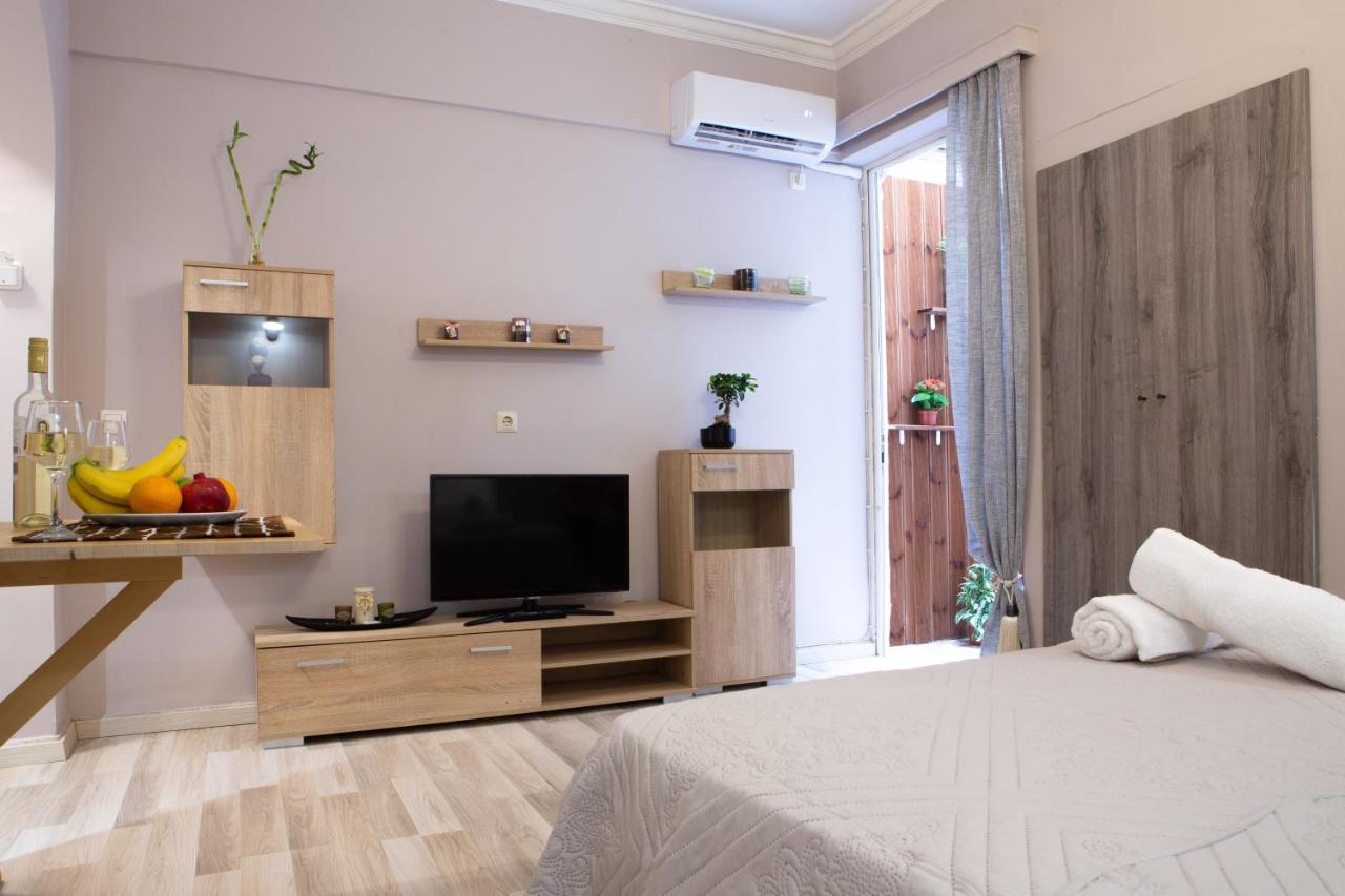 Plato'S Square Apartments Athene Buitenkant foto