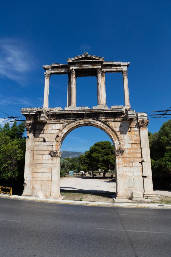Plato'S Square Apartments Athene Buitenkant foto
